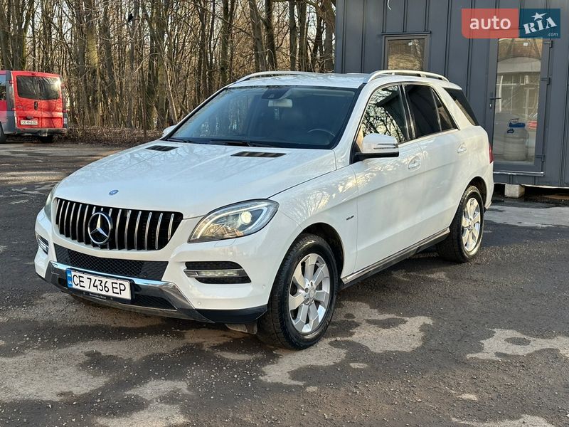 Mercedes-Benz M-Class 2012