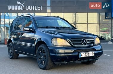 Внедорожник / Кроссовер Mercedes-Benz M-Class 2002 в Киеве