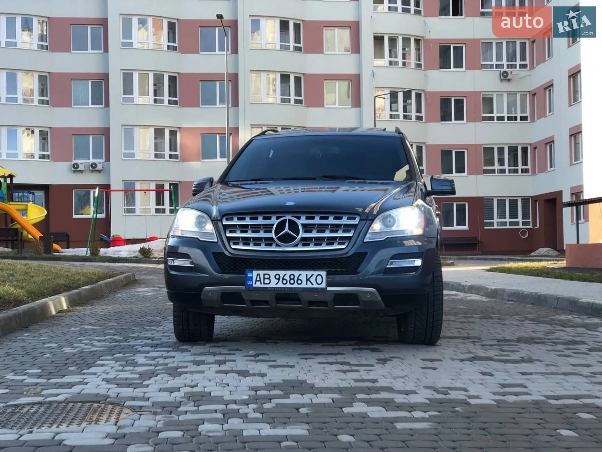 2011 Mercedes-Benz M-klasse - мініатюра 3