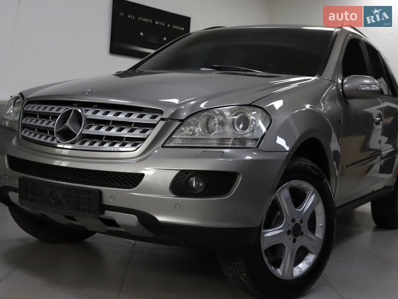 Mercedes-Benz M-Class 2006 Mercedes-Benz M-Class 2006