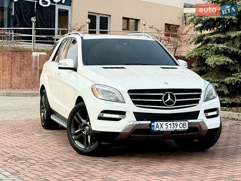 Mercedes-Benz M-Class 2012 Mercedes-Benz M-Class 2012