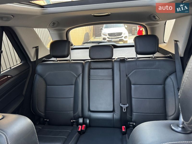 Внедорожник / Кроссовер Mercedes-Benz M-Class 2013 в Каменец-Подольском