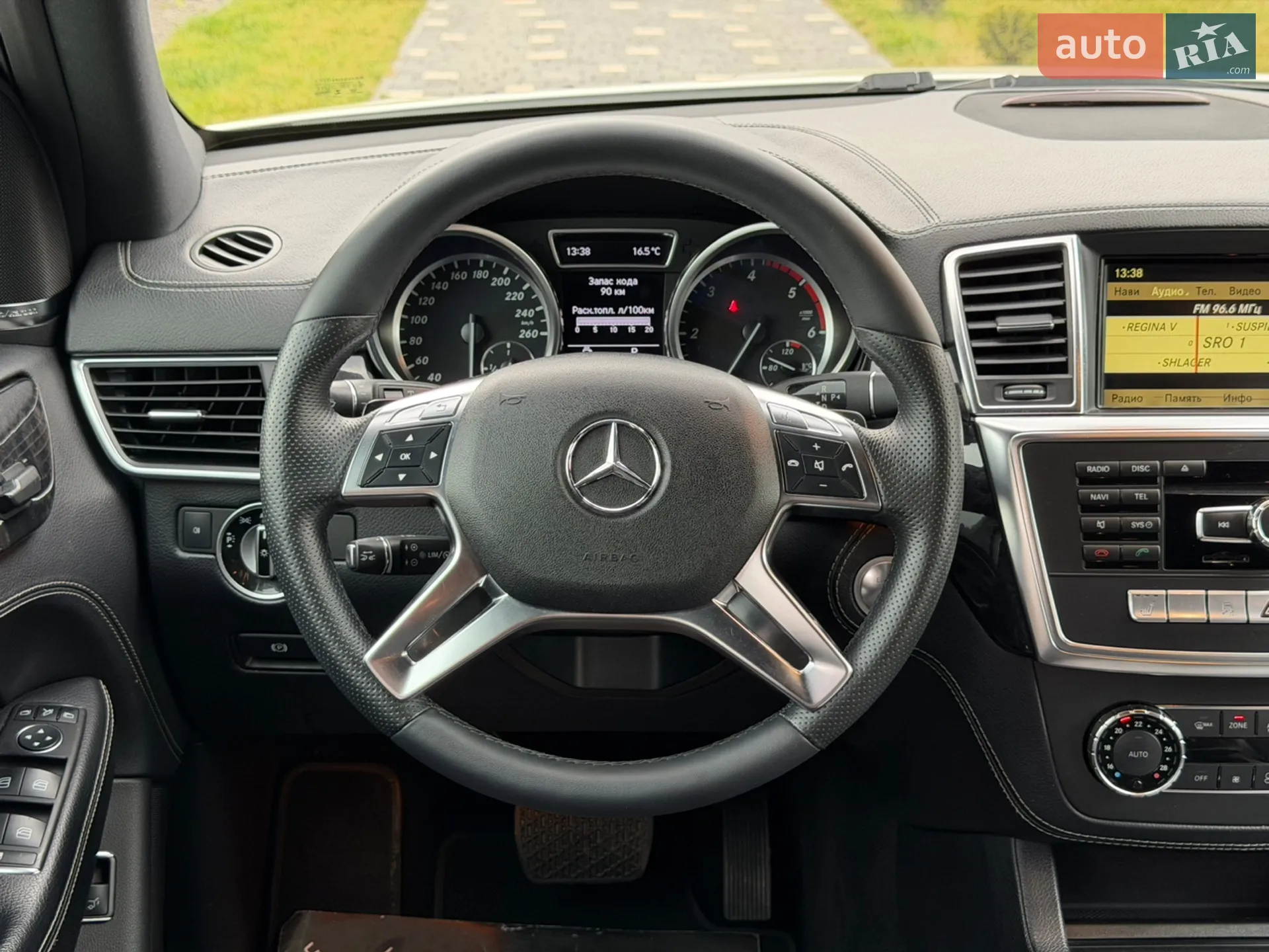2012 Mercedes-Benz M-klasse - мініатюра 33