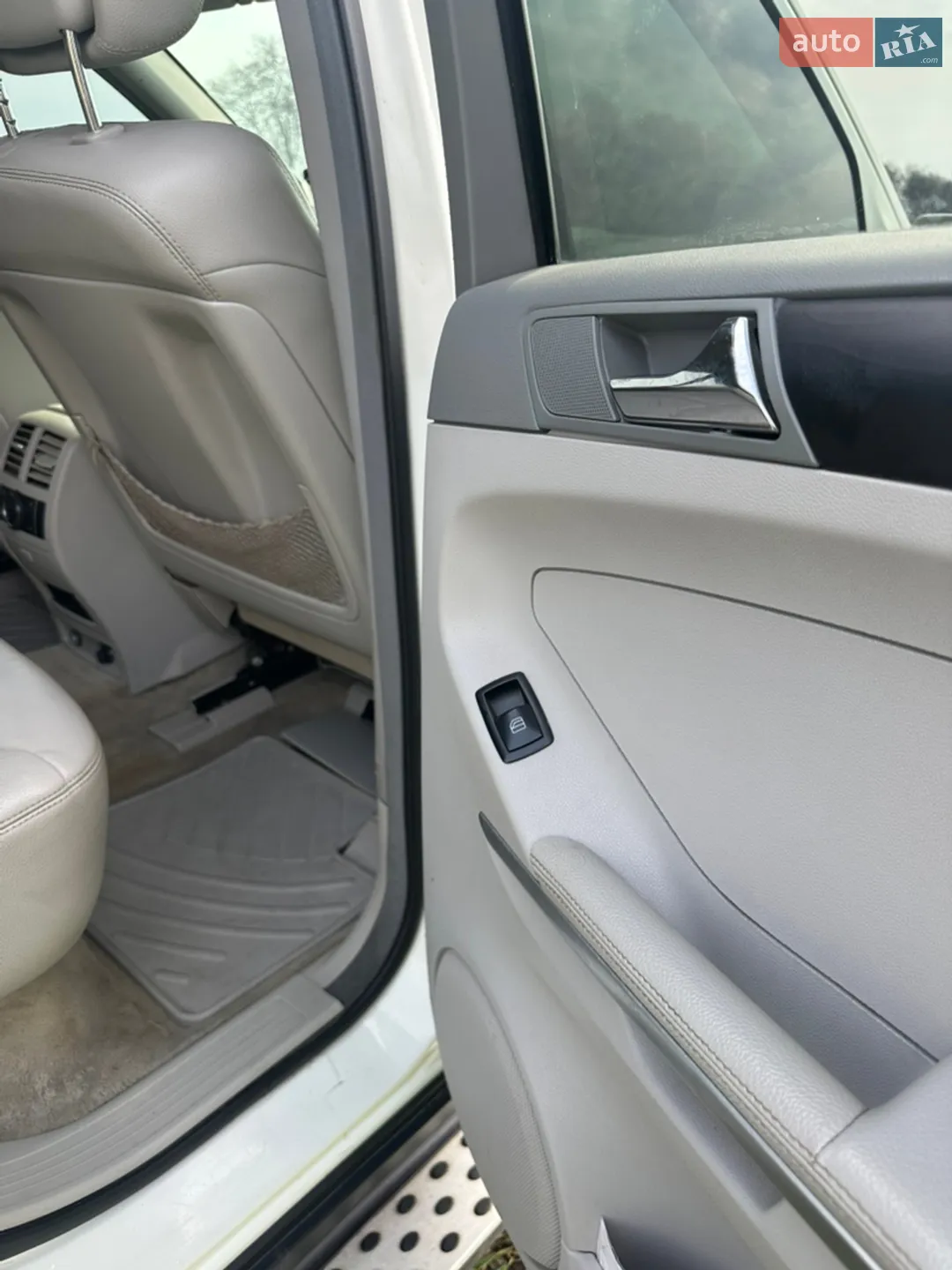 2010 Mercedes-Benz M-klasse - мініатюра 20