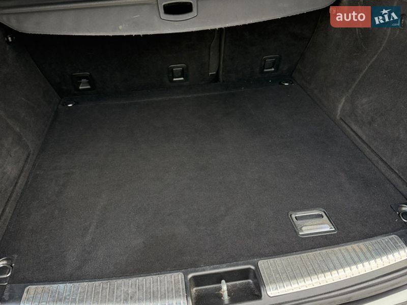 Внедорожник / Кроссовер Mercedes-Benz M-Class 2010 в Ивано-Франковске