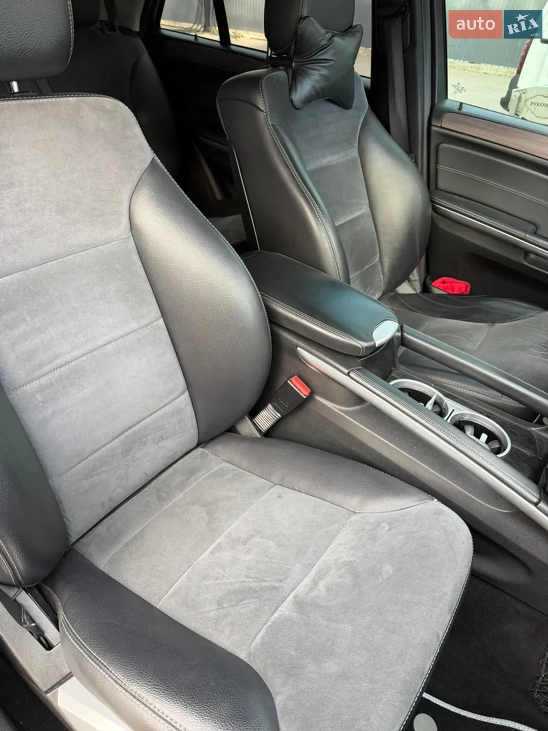 2010 Mercedes-Benz M-klasse - мініатюра 22