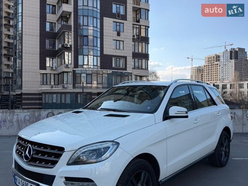 Mercedes-Benz M-Class 2012