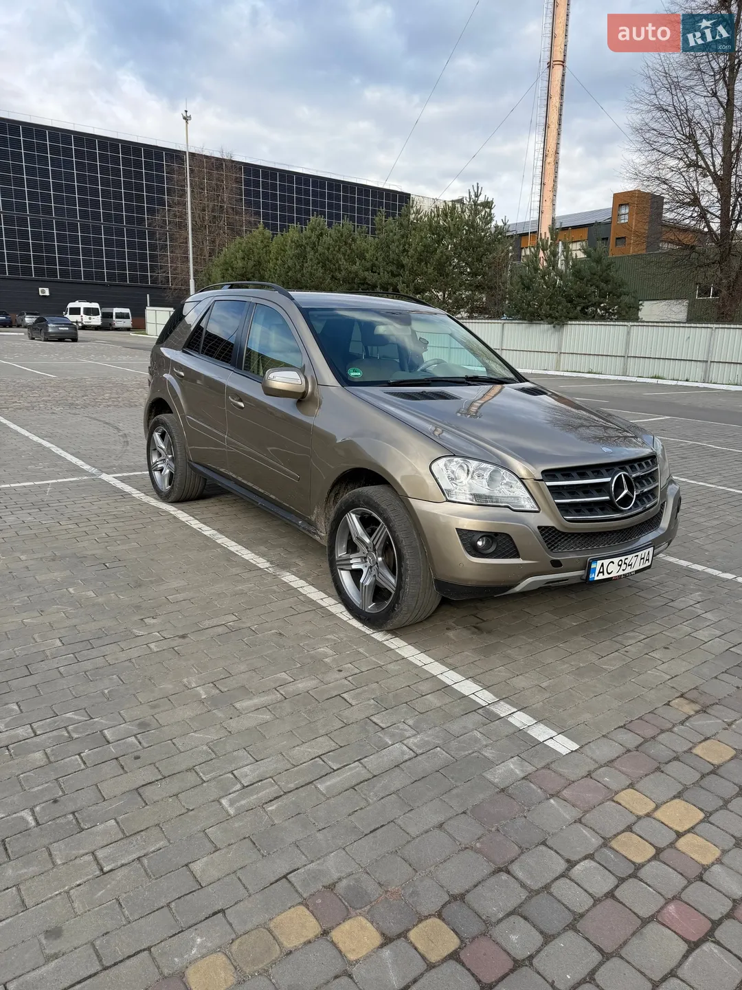 2010 Mercedes-Benz M-klasse - мініатюра 3