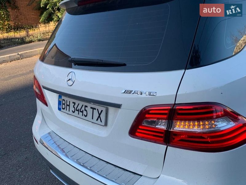 Mercedes-Benz M-Class 2015