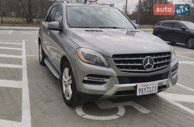 Внедорожник / Кроссовер Mercedes-Benz M-Class 2013 в Черновцах