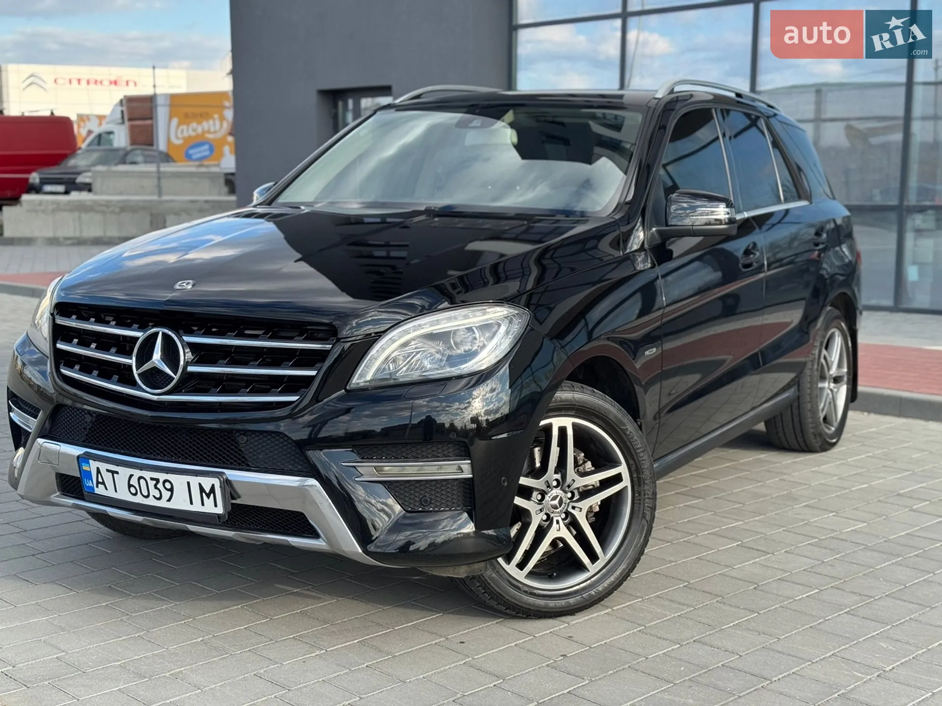 2012 Mercedes-Benz M-klasse - мініатюра 32