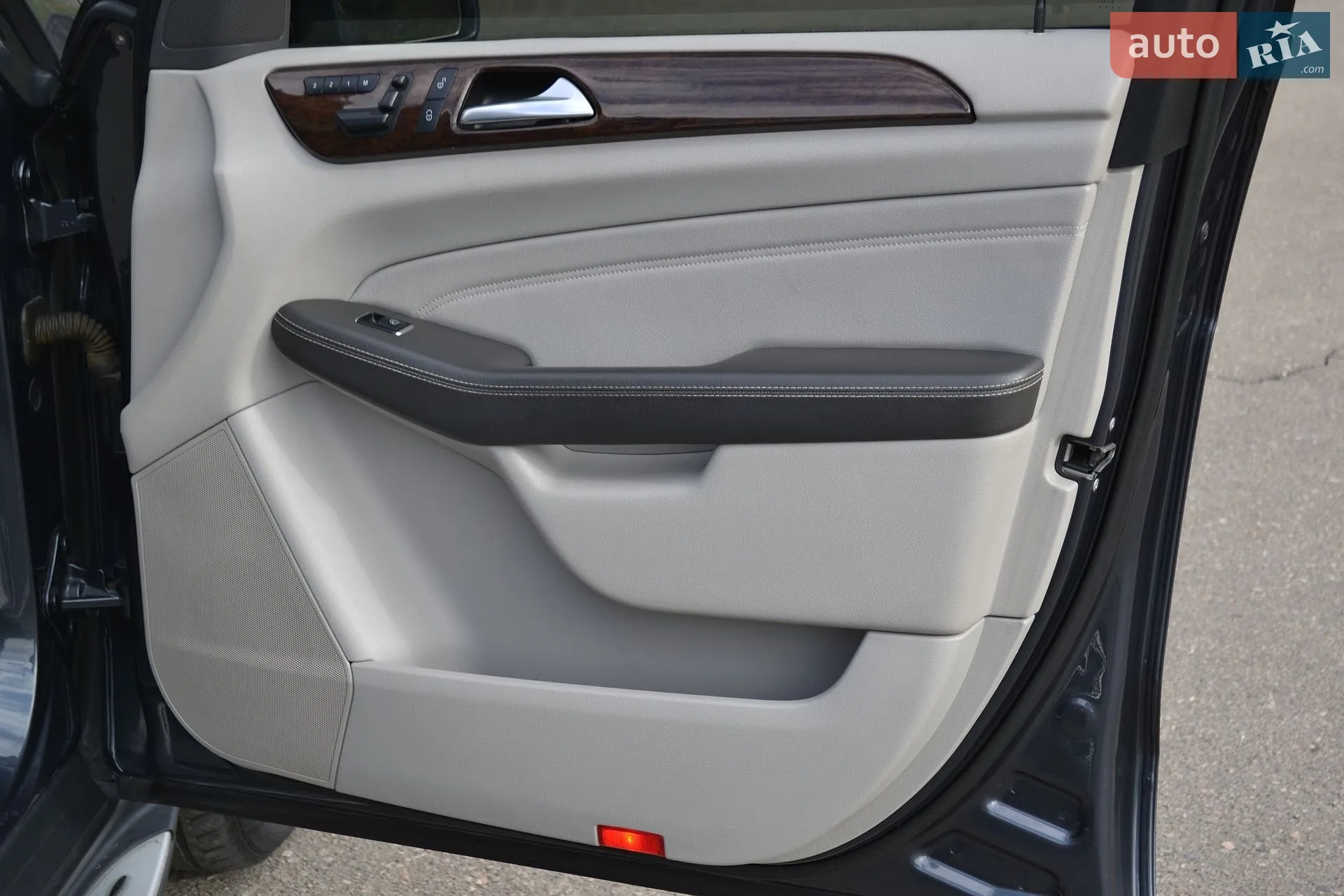 2011 Mercedes-Benz M-klasse - мініатюра 21