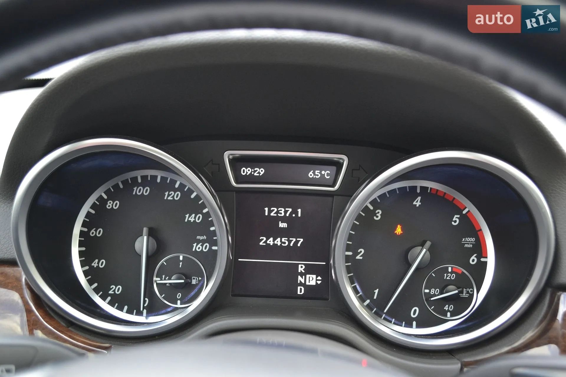 2011 Mercedes-Benz M-klasse - мініатюра 41