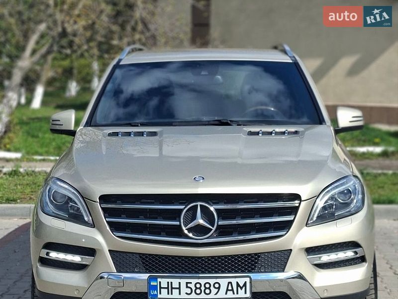Mercedes-Benz M-Class 2013