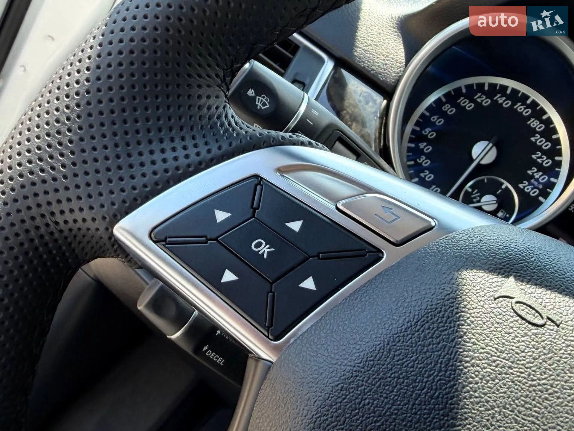 2013 Mercedes-Benz M-klasse - мініатюра 21