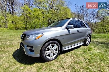 Внедорожник / Кроссовер Mercedes-Benz M-Class 2012 в Ромнах