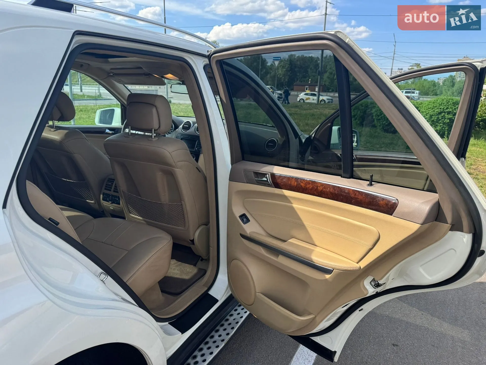 2010 Mercedes-Benz M-klasse - мініатюра 23