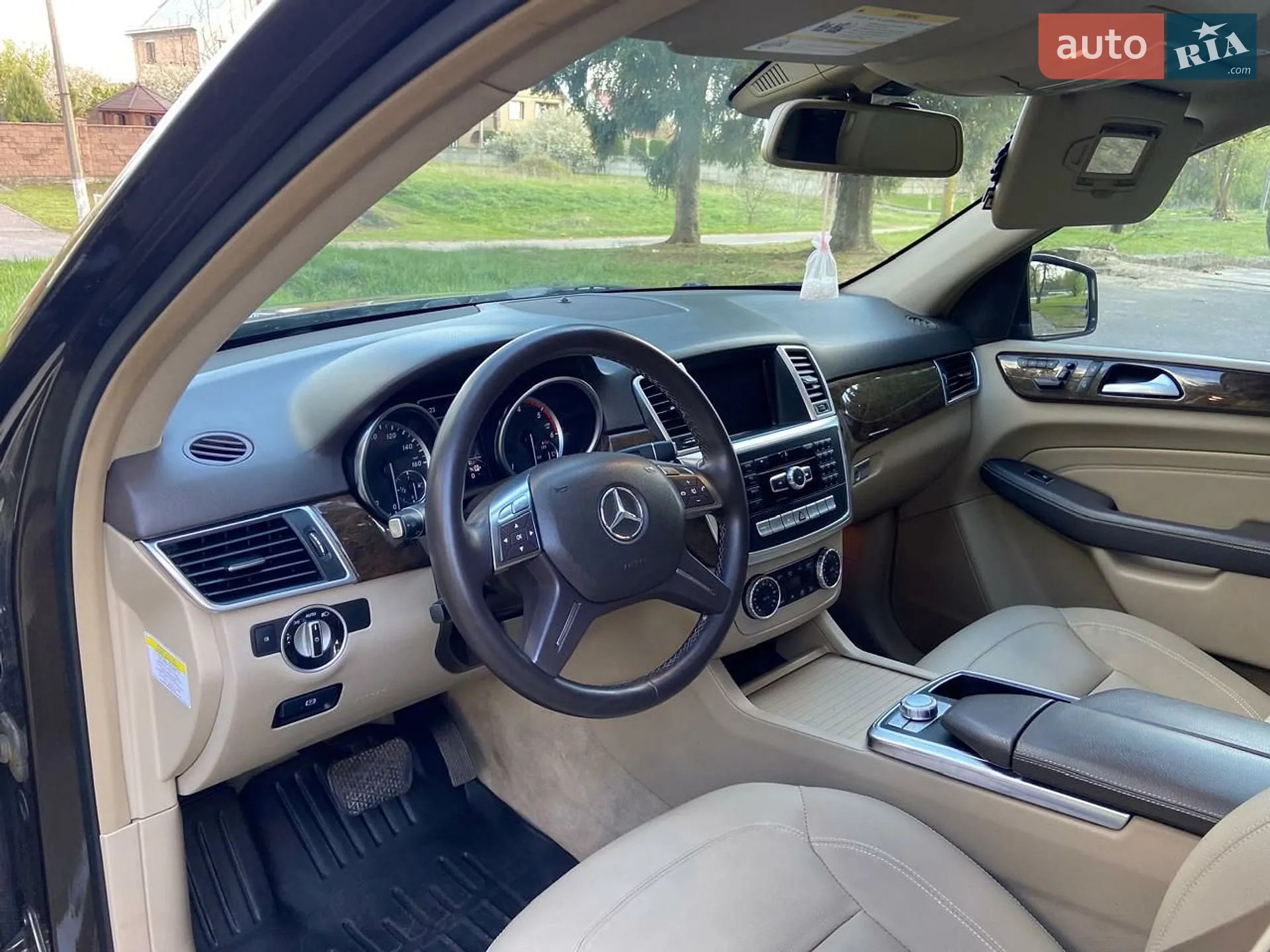 2012 Mercedes-Benz M-klasse - мініатюра 28