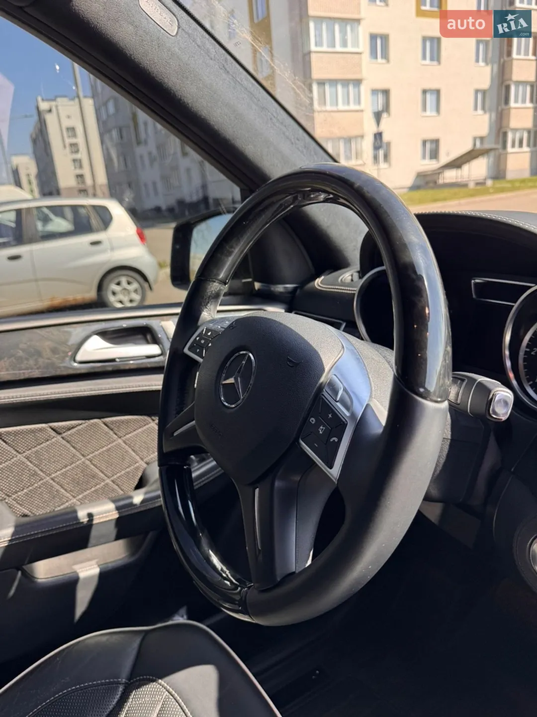 2013 Mercedes-Benz M-klasse - мініатюра 18