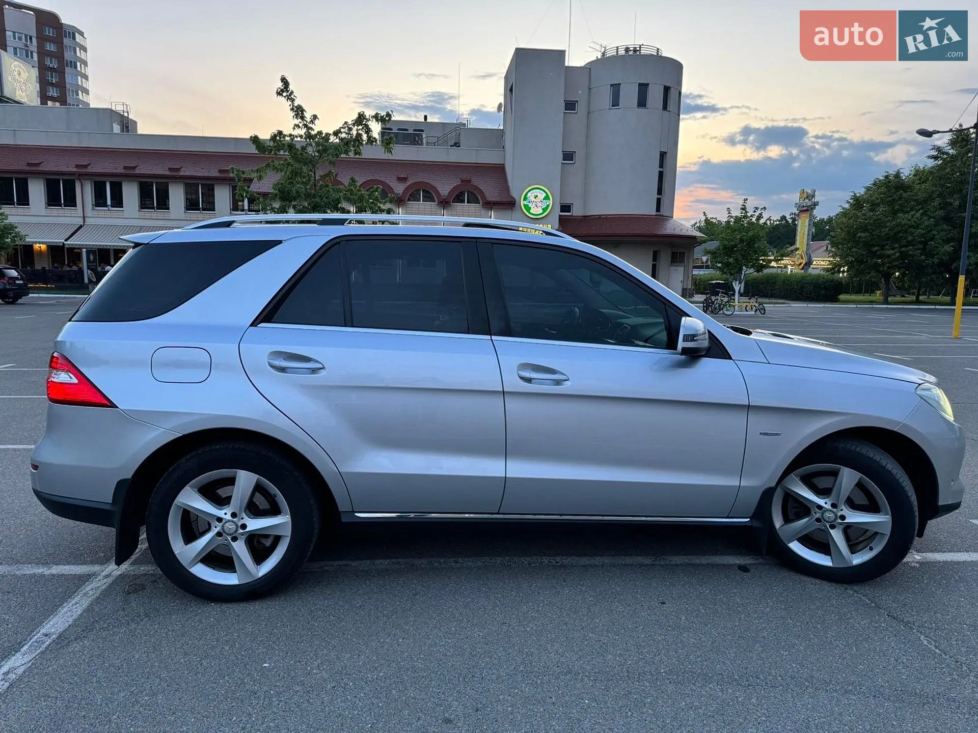2013 Mercedes-Benz M-klasse - мініатюра 2