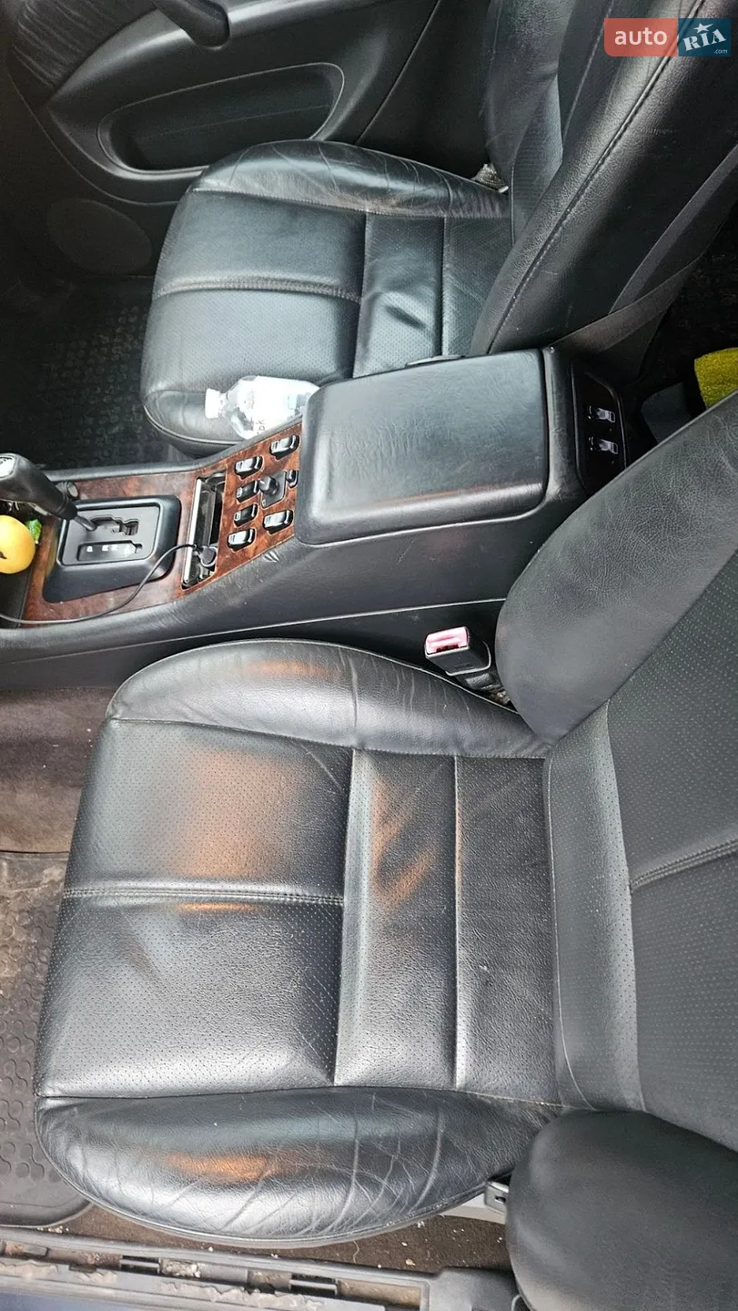 2018 Volkswagen Touareg - мініатюра 4
