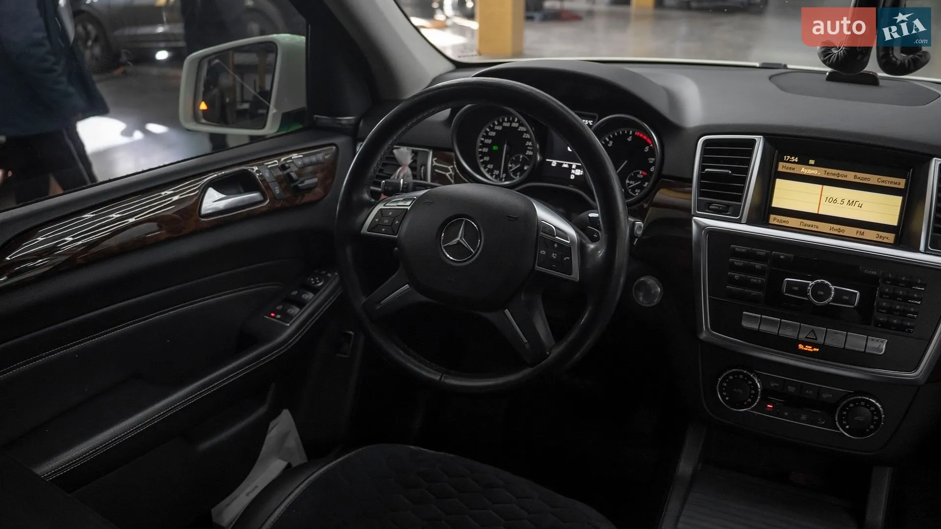 2012 Mercedes-Benz M-klasse - мініатюра 22