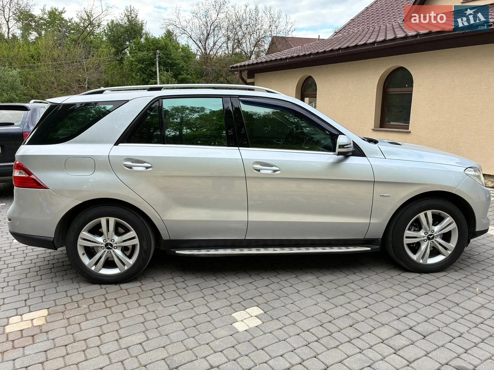 2011 Mercedes-Benz M-klasse - мініатюра 39