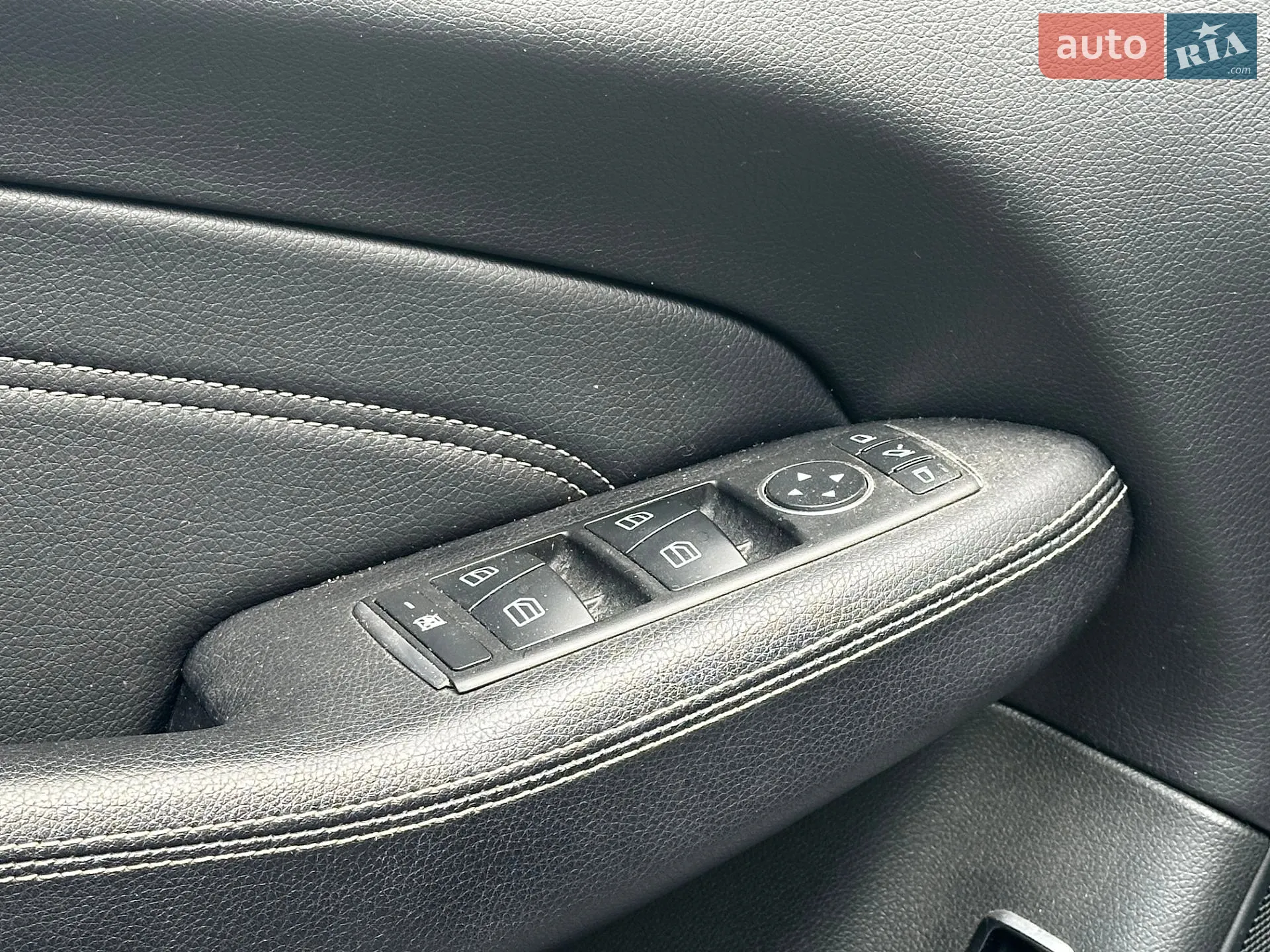 2013 Mercedes-Benz M-klasse - мініатюра 16