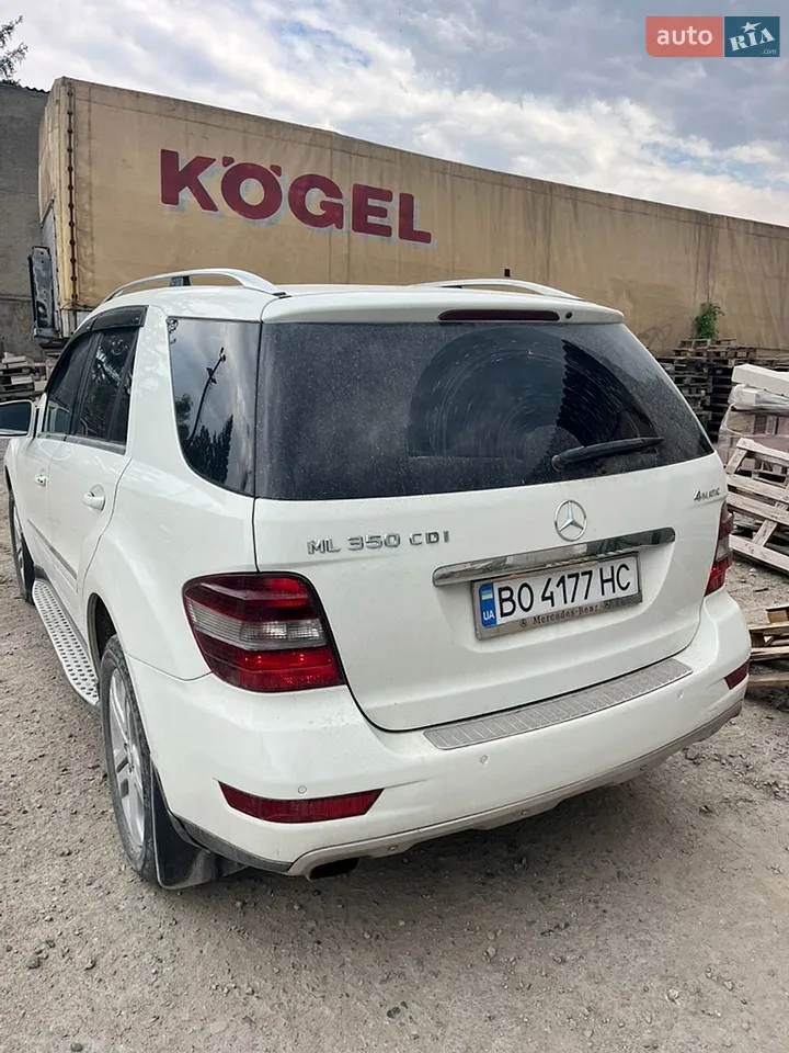 2011 Mercedes-Benz M-klasse - мініатюра 19