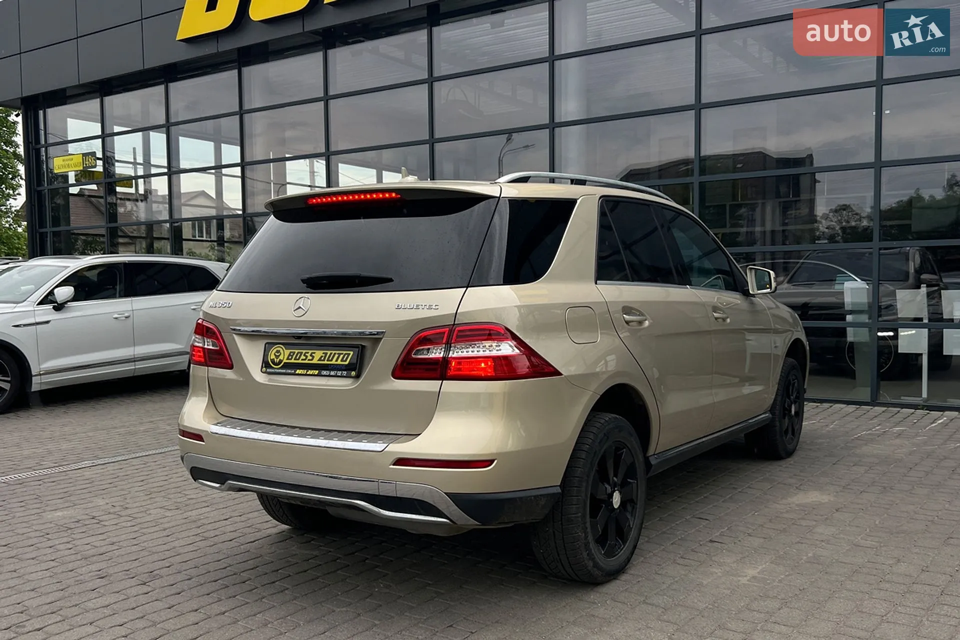 2012 Mercedes-Benz M-klasse - мініатюра 7