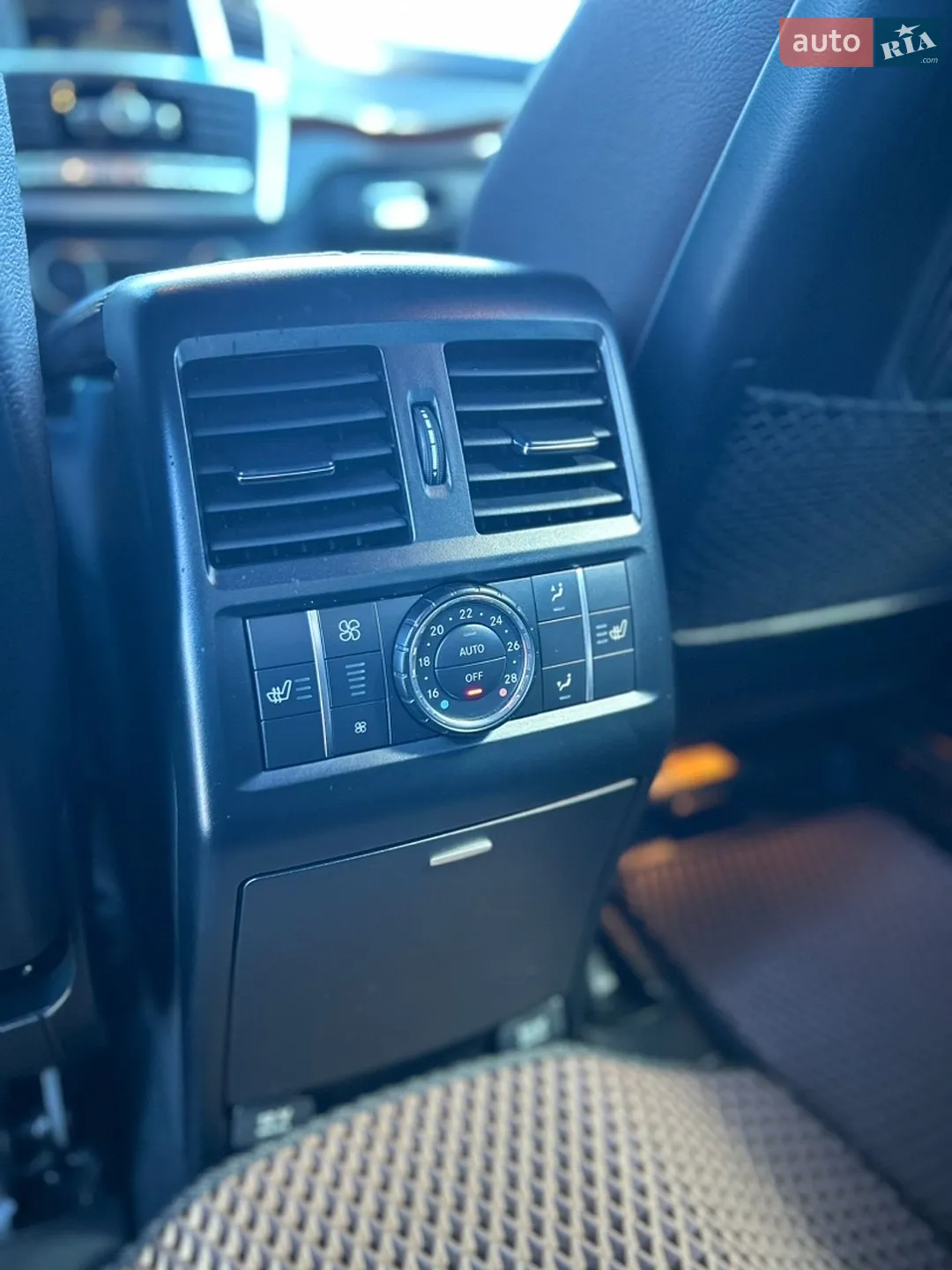 2012 Mercedes-Benz M-klasse - мініатюра 38