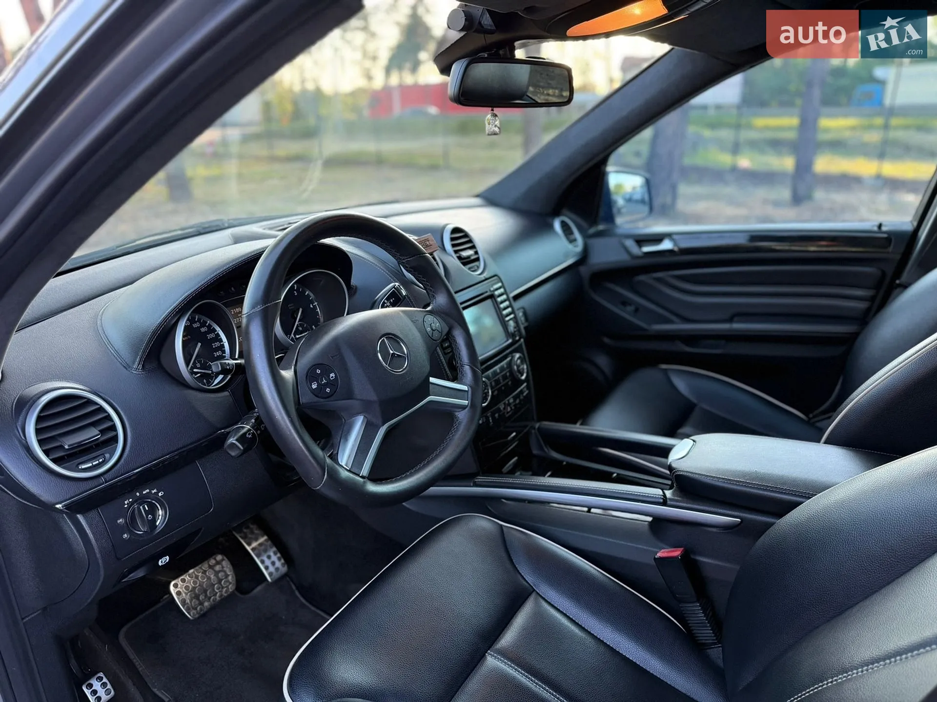 2011 Mercedes-Benz M-klasse - мініатюра 22