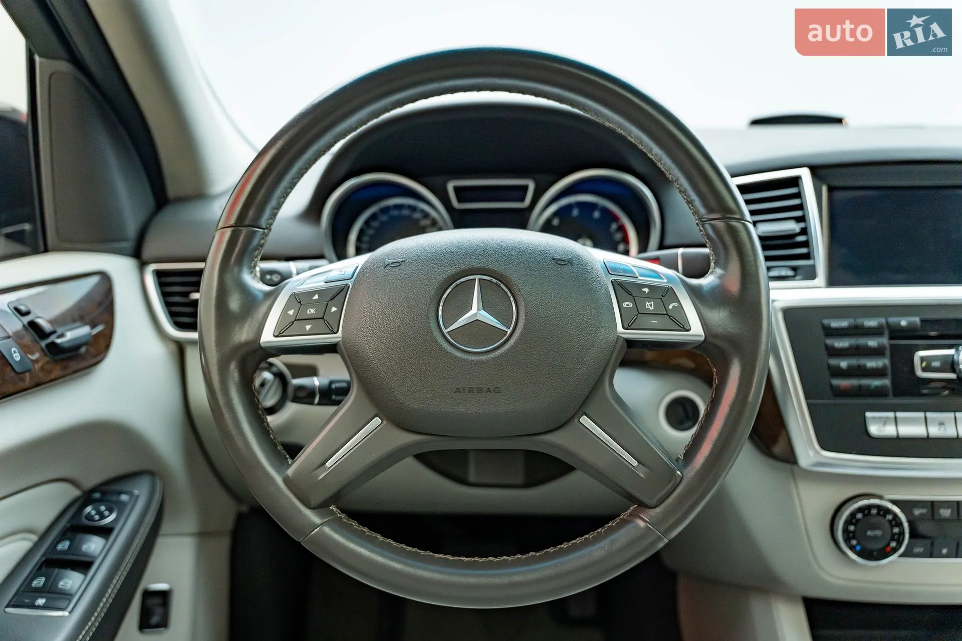 2013 Mercedes-Benz M-klasse - мініатюра 14