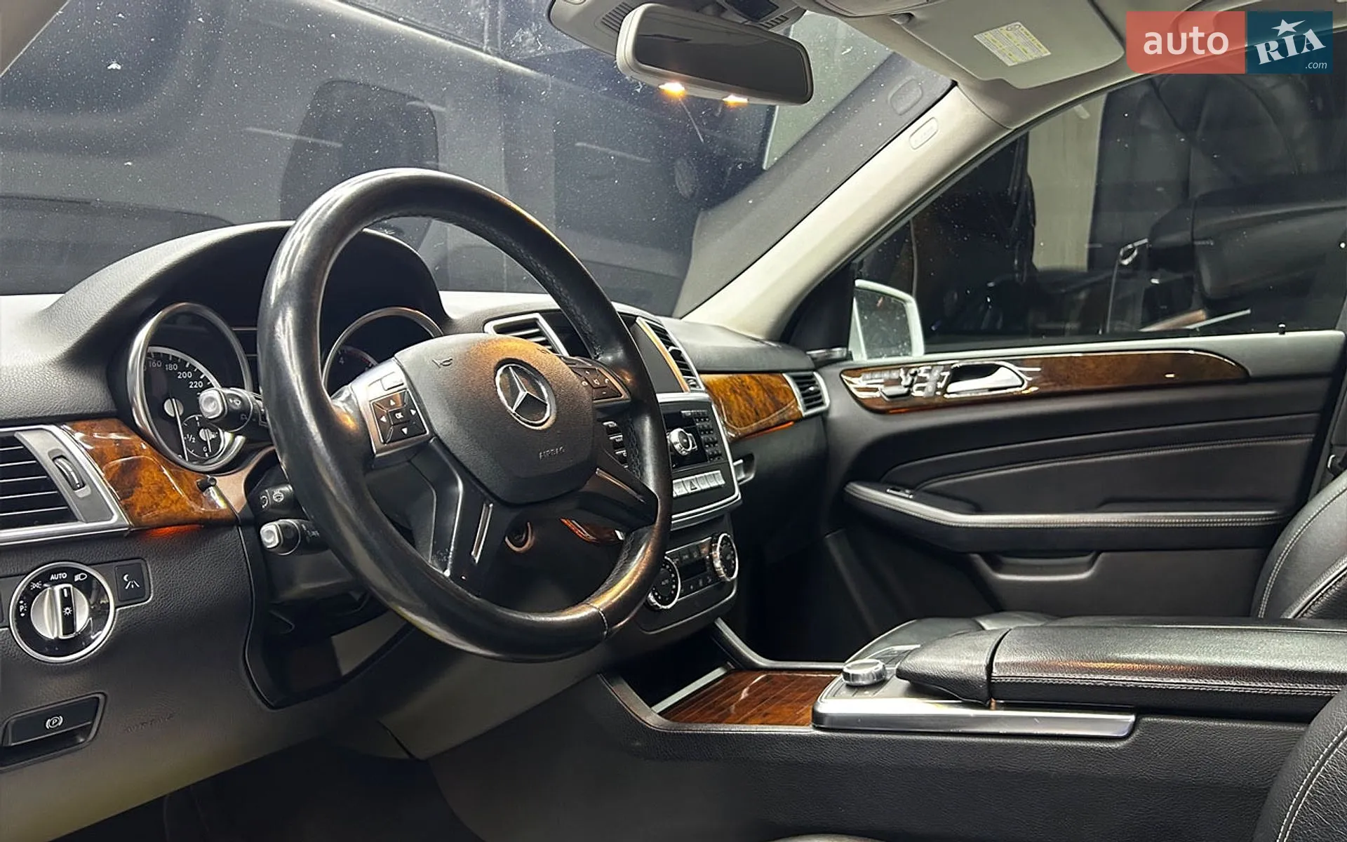 2013 Mercedes-Benz M-klasse - мініатюра 12