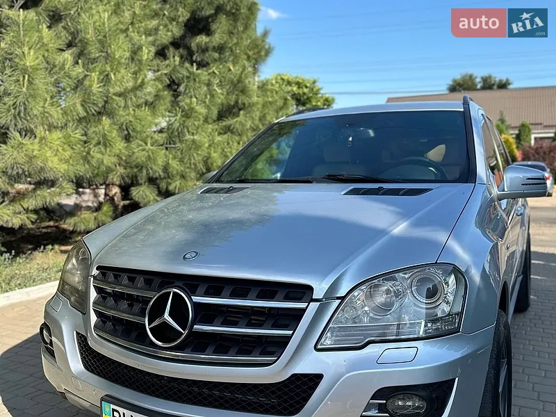 Mercedes-Benz M-Class