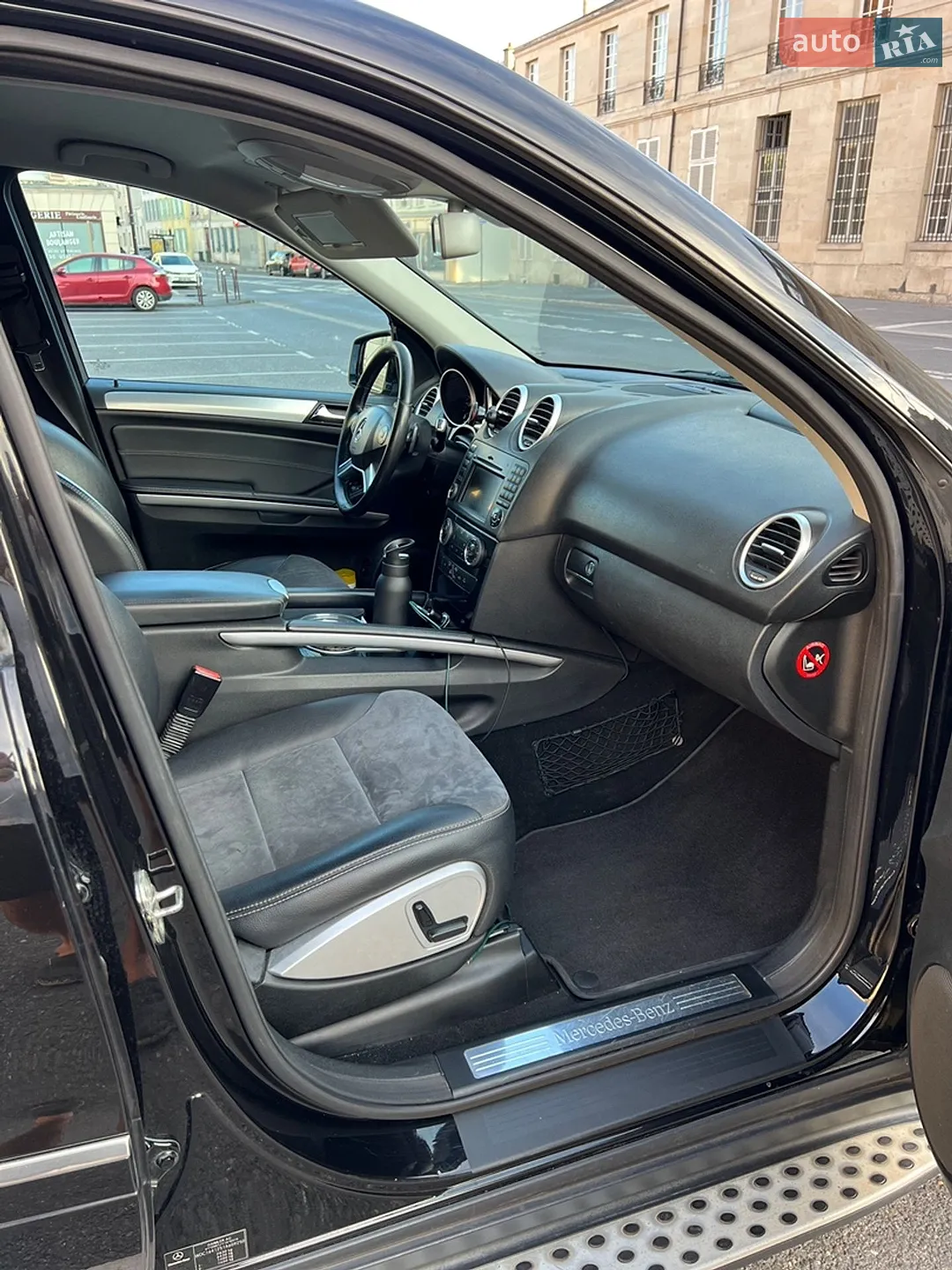 2010 Mercedes-Benz M-klasse - мініатюра 28