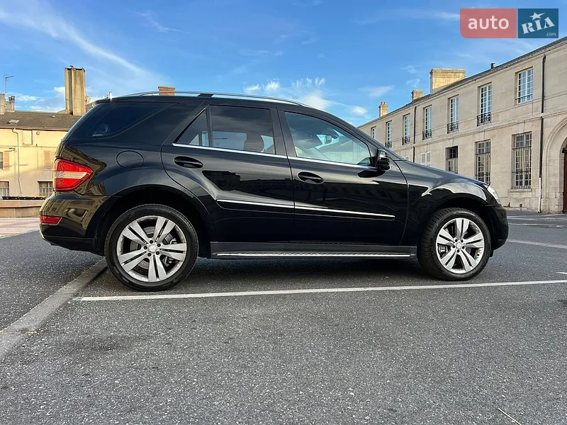Mercedes-Benz M-Class