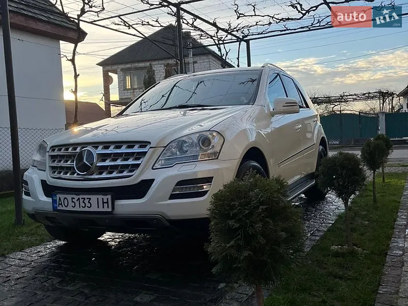 Mercedes-Benz M-Class