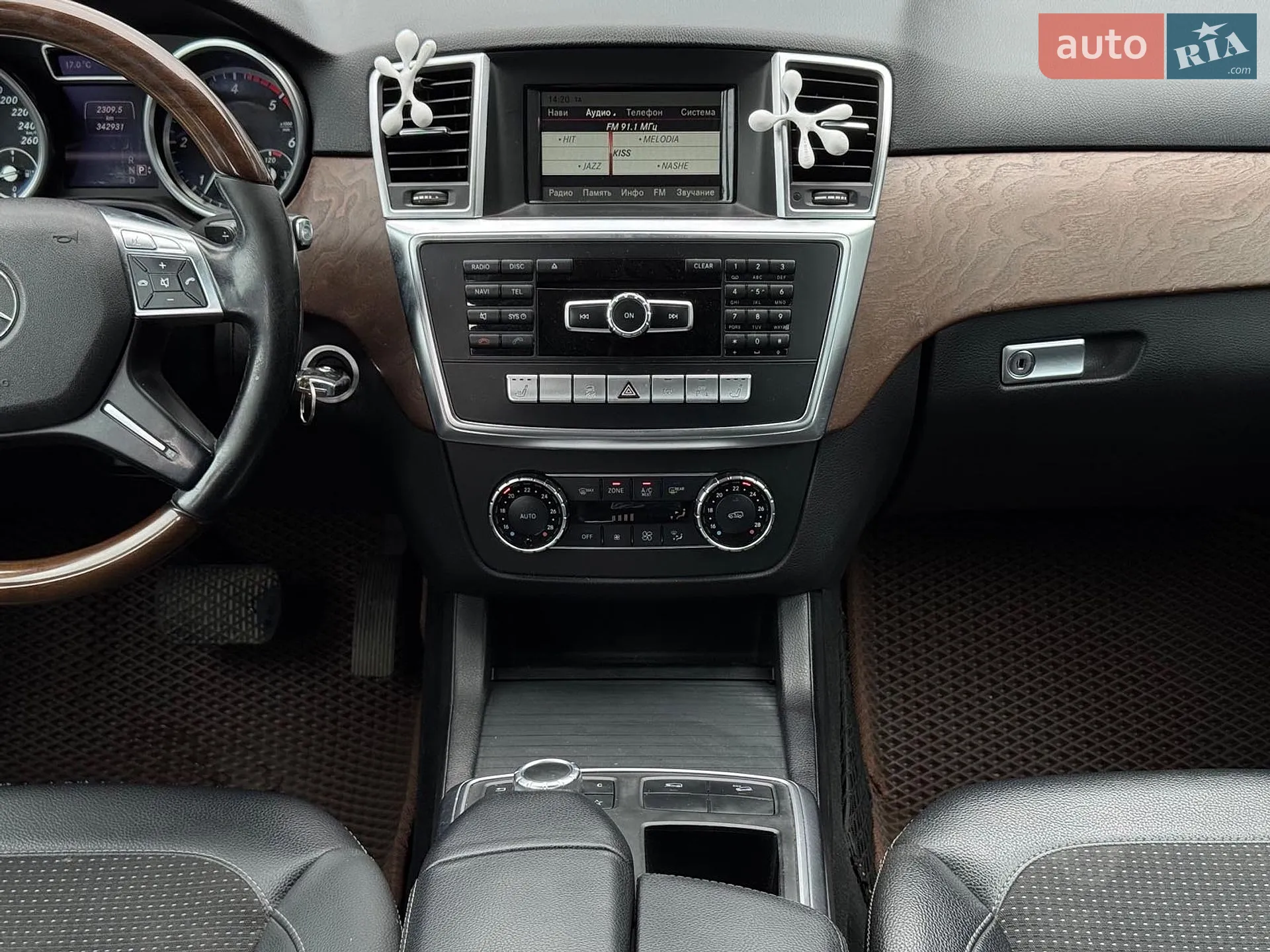 2013 Mercedes-Benz M-klasse - мініатюра 36