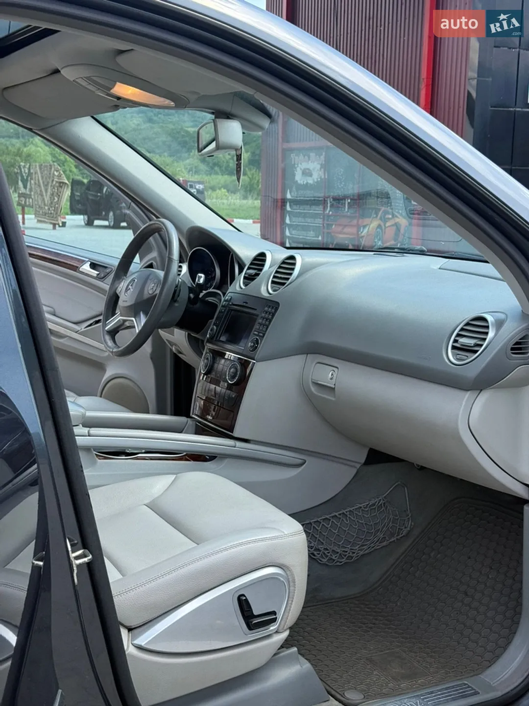 2010 Mercedes-Benz M-klasse - мініатюра 28