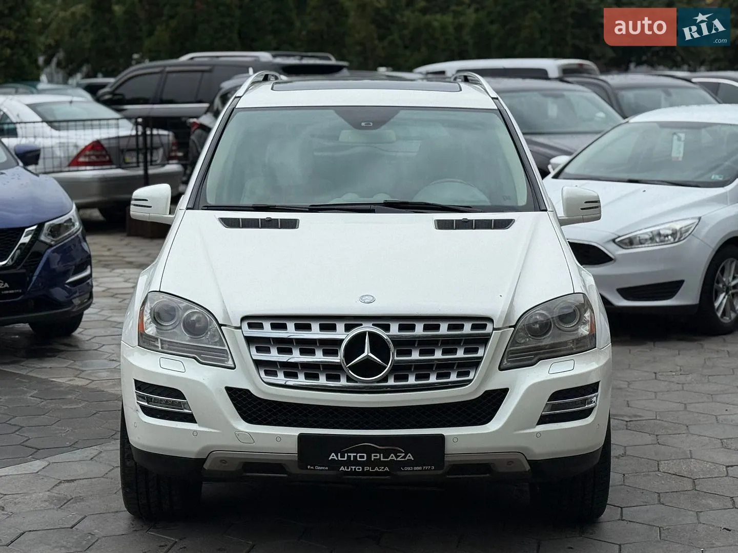 2011 Mercedes-Benz M-klasse - мініатюра 2