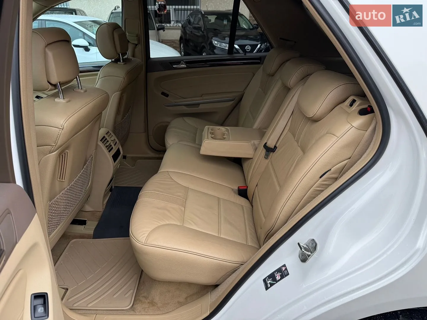 2011 Mercedes-Benz M-klasse - мініатюра 35