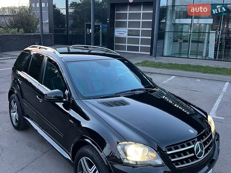 Mercedes-Benz M-Class