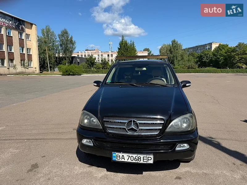 Mercedes-Benz M-Class