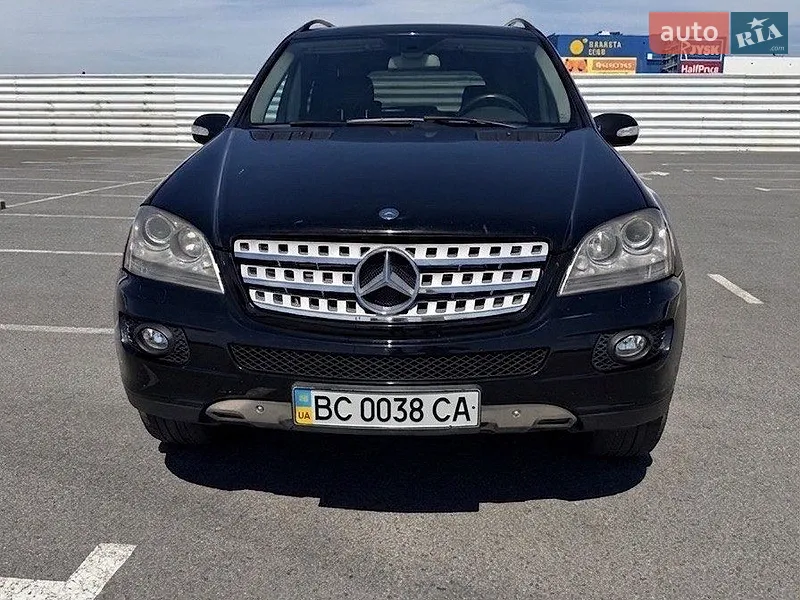 Mercedes-Benz M-Class