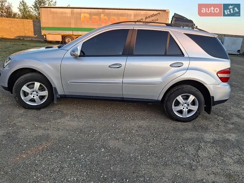 Mercedes-Benz M-Class