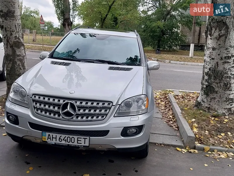 Mercedes-Benz M-Class