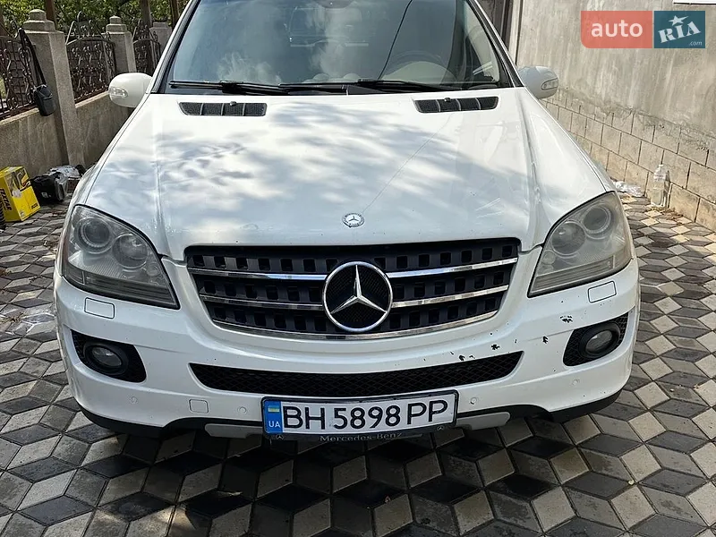 Mercedes-Benz M-Class 2007