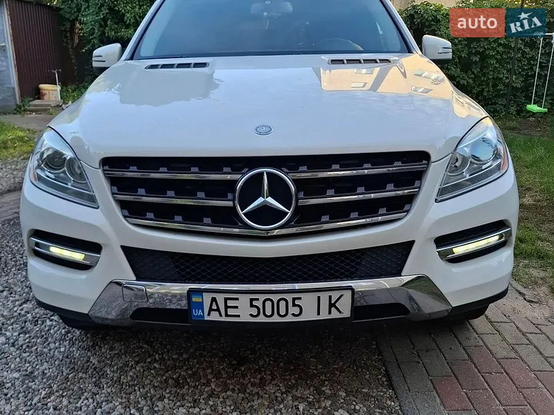 Mercedes-Benz M-Class 2015