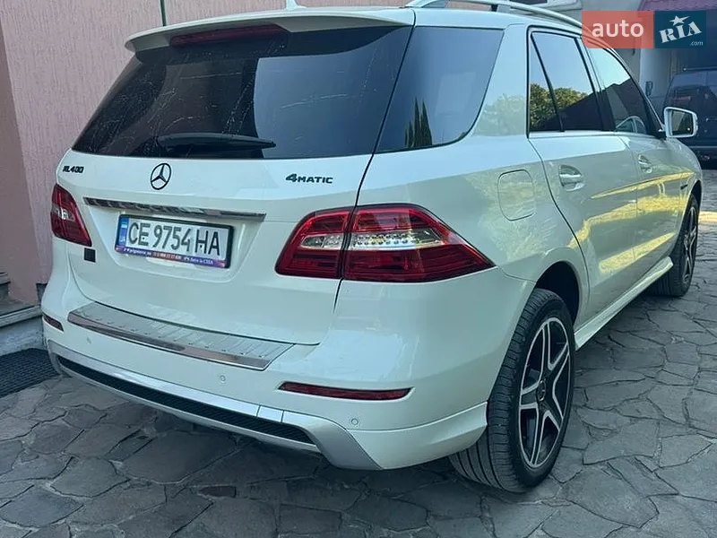 Mercedes-Benz M-Class 2015